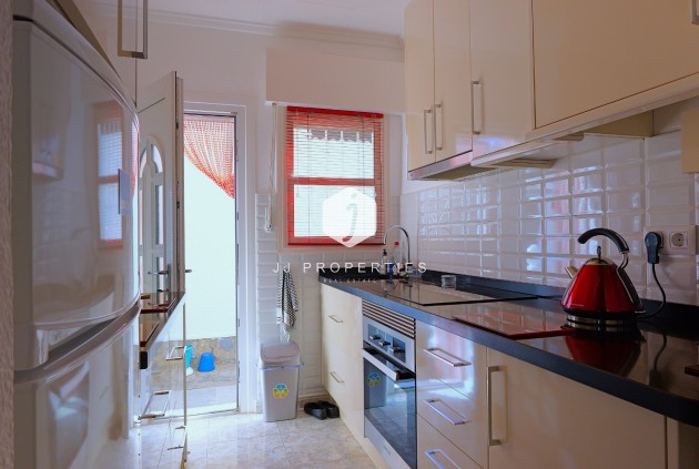 Tweedehands - Villa -
Torrevieja - Costa Blanca