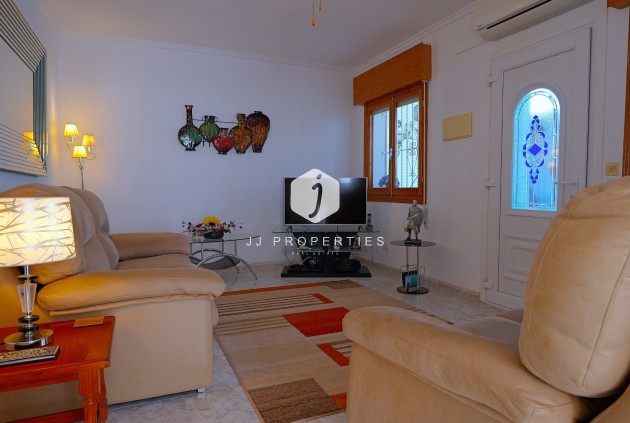 Tweedehands - Villa -
Torrevieja - Costa Blanca