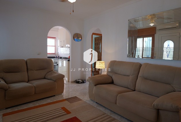 Tweedehands - Villa -
Torrevieja - Costa Blanca