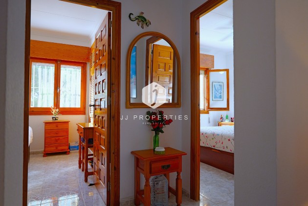 Tweedehands - Villa -
Torrevieja - Costa Blanca