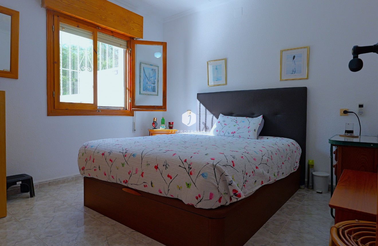 Tweedehands - Villa -
Torrevieja - Costa Blanca