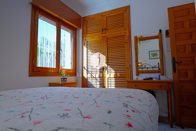 Tweedehands - Villa -
Torrevieja - Costa Blanca