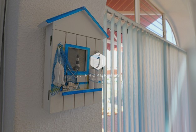 Tweedehands - Villa -
Torrevieja - Costa Blanca