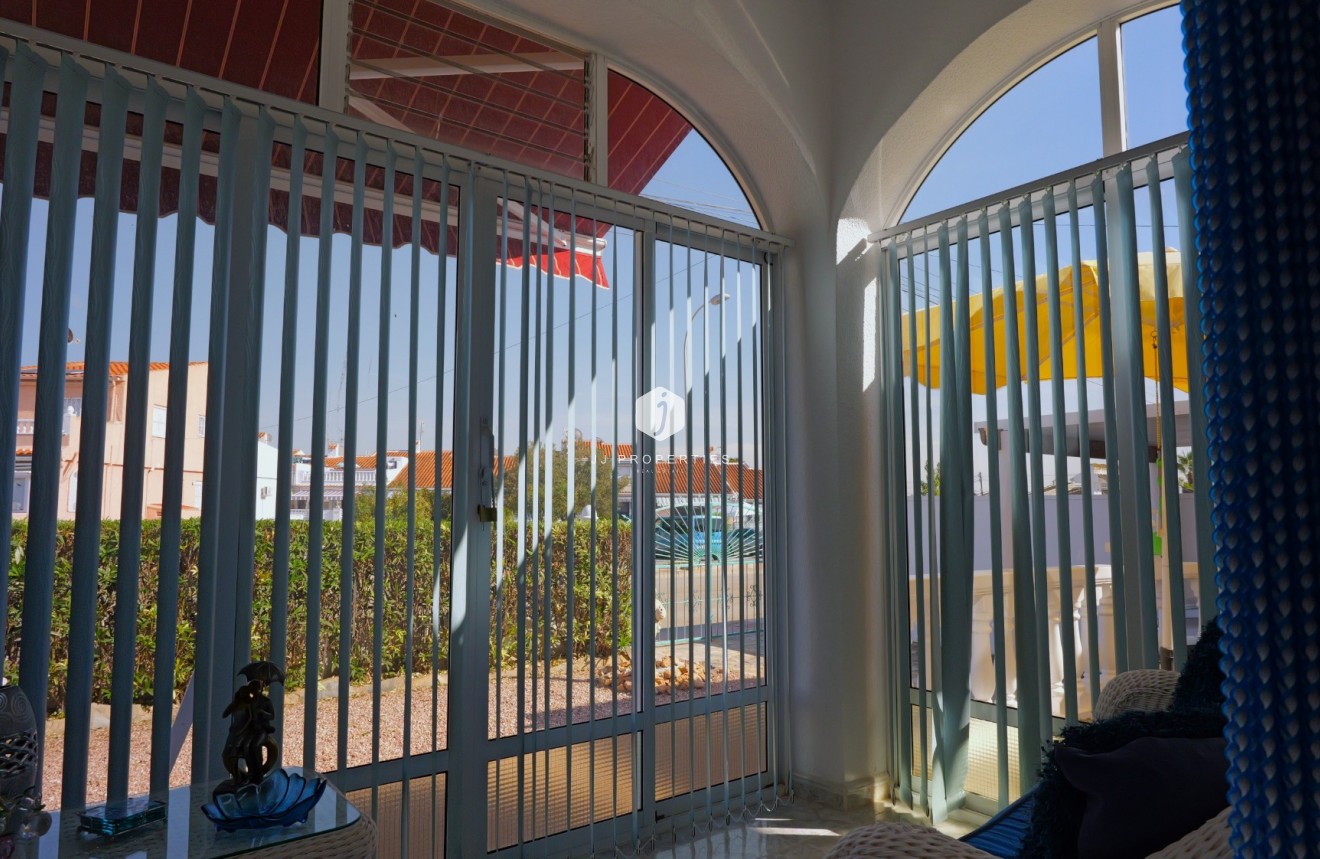 Tweedehands - Villa -
Torrevieja - Costa Blanca