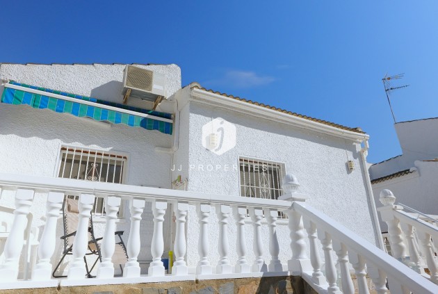 Tweedehands - Villa -
Torrevieja - Costa Blanca