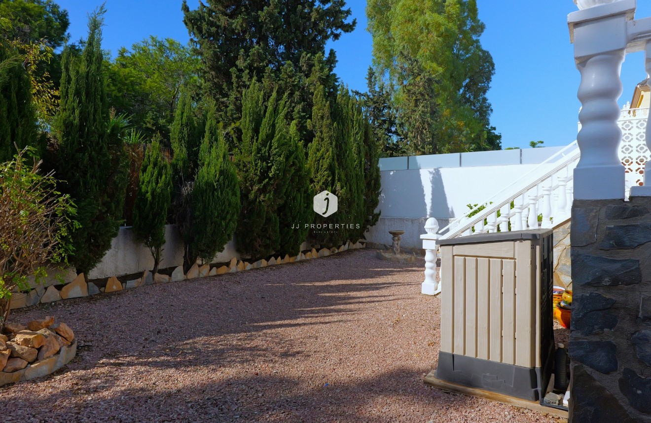 Tweedehands - Villa -
Torrevieja - Costa Blanca