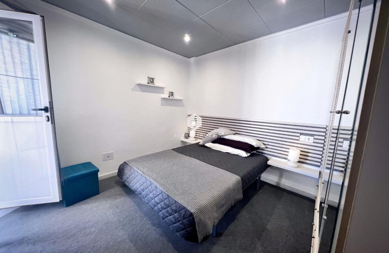 Tweedehands - Chalet -
Cabo Cervera - Costa Blanca