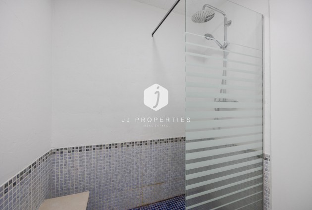 Tweedehands - Appartement / flat -
Torrevieja - Centro