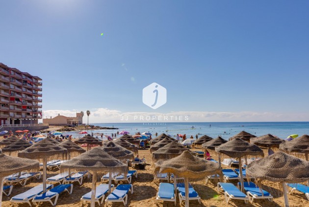Tweedehands - Appartement / flat -
Torrevieja - Centro