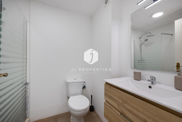 Tweedehands - Appartement / flat -
Torrevieja - Centro