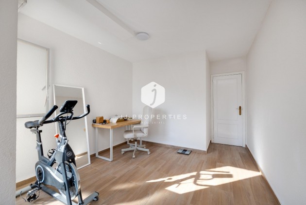 Tweedehands - Appartement / flat -
Torrevieja - Centro