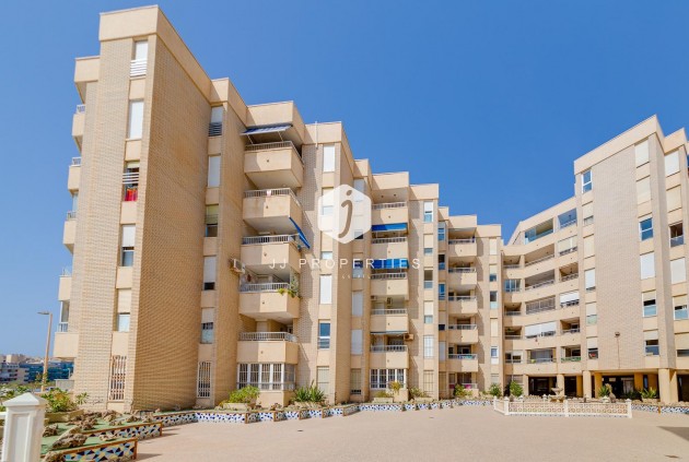 Tweedehands - Appartement / flat -
Torrevieja - Centro
