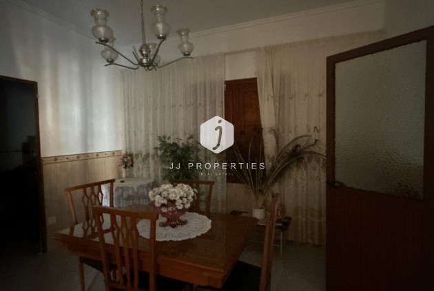 Aus zweiter Hand - Villa -
Benejúzar - Inland