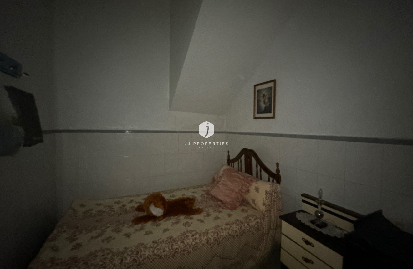 Aus zweiter Hand - Villa -
Benejúzar - Inland