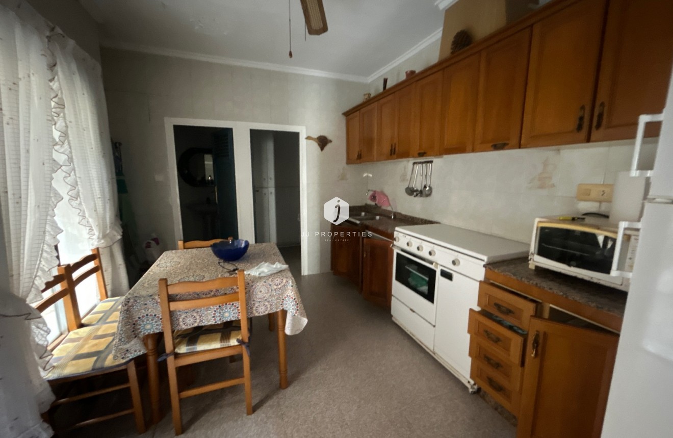 Aus zweiter Hand - Villa -
Benejúzar - Inland