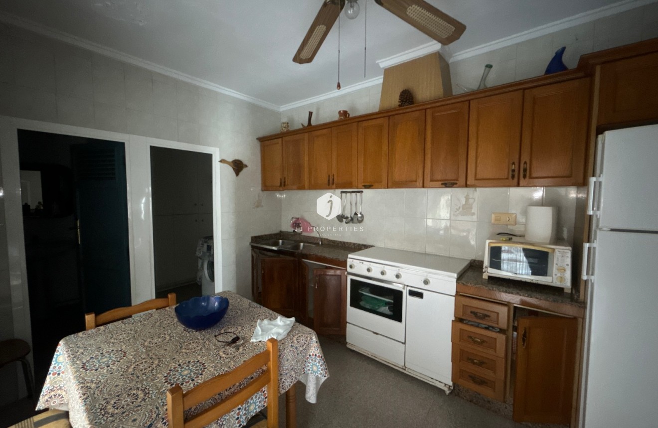 Aus zweiter Hand - Villa -
Benejúzar - Inland