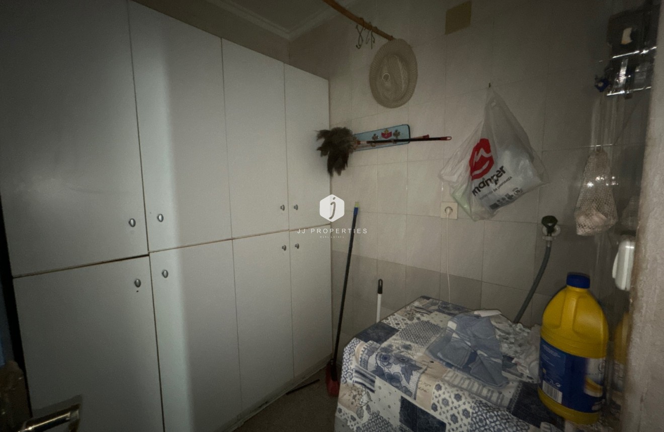 Aus zweiter Hand - Villa -
Benejúzar - Inland