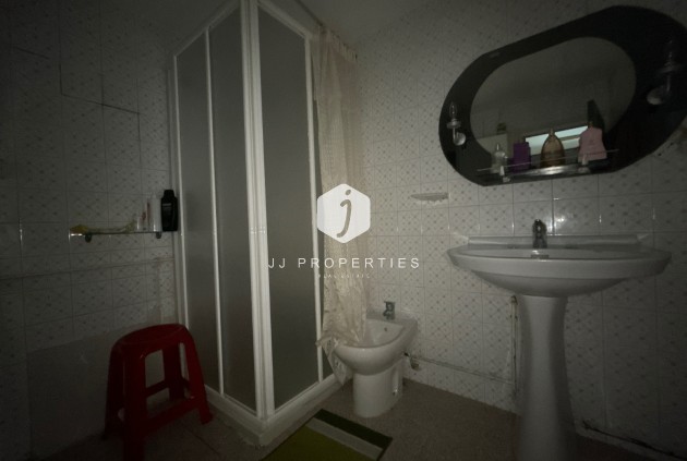 Aus zweiter Hand - Villa -
Benejúzar - Inland