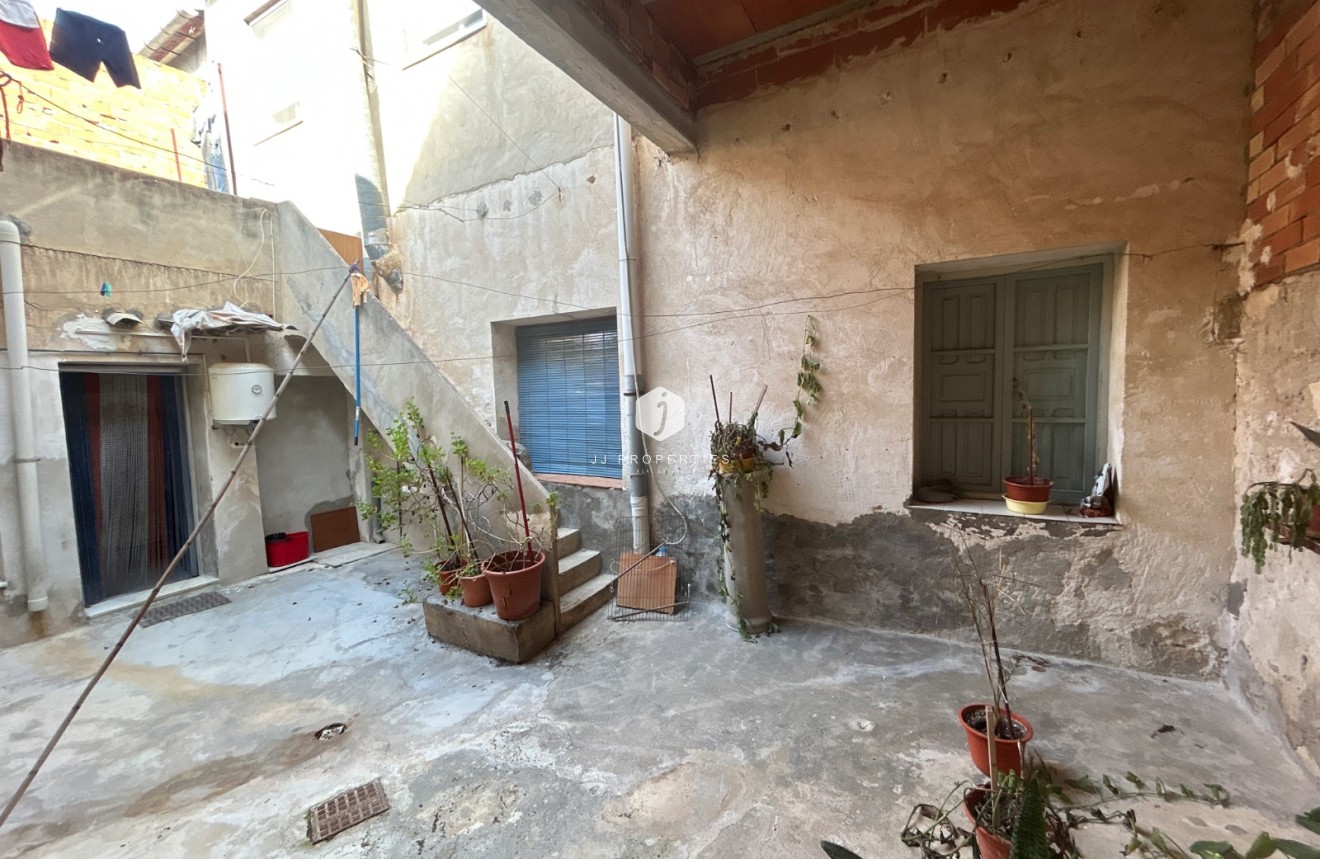 Aus zweiter Hand - Villa -
Benejúzar - Inland