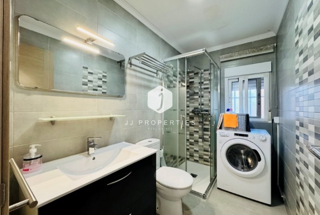 Tweedehands - Appartement / flat -
La Mata - Costa Blanca