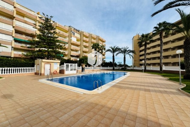 Tweedehands - Appartement / flat -
La Mata - Costa Blanca