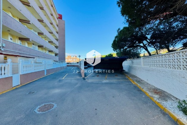 Tweedehands - Appartement / flat -
La Mata - Costa Blanca