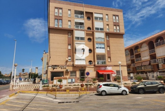 Tweedehands - Appartement / flat -
La Mata - Costa Blanca