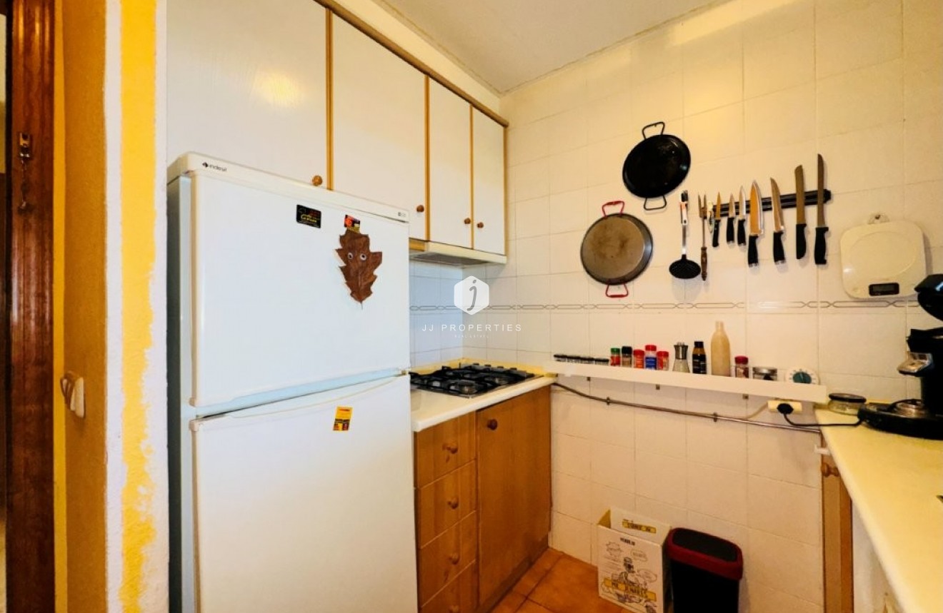 Tweedehands - Appartement / flat -
La Mata - Costa Blanca