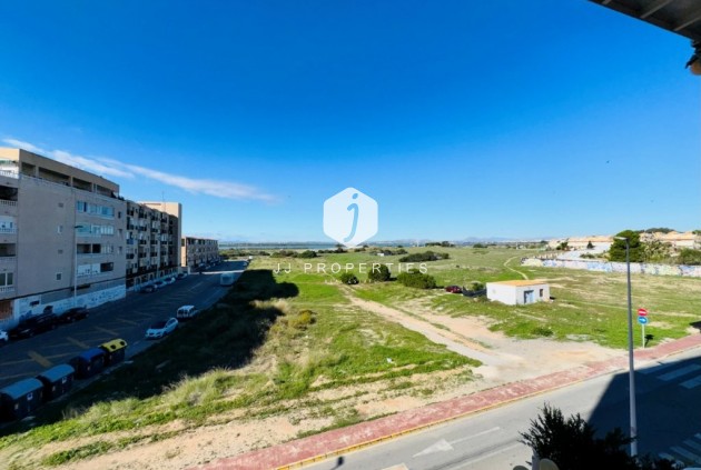 Tweedehands - Appartement / flat -
La Mata - Costa Blanca