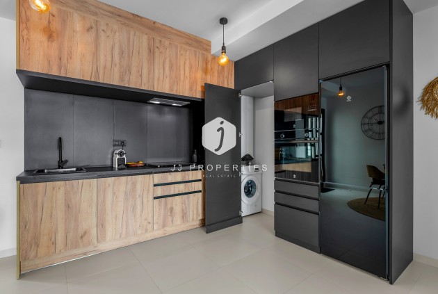 Tweedehands - Appartement / flat -
San Miguel de Salinas - Inland