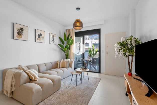 Tweedehands - Appartement / flat -
San Miguel de Salinas - Inland