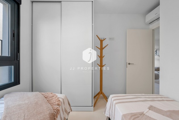 Tweedehands - Appartement / flat -
San Miguel de Salinas - Inland