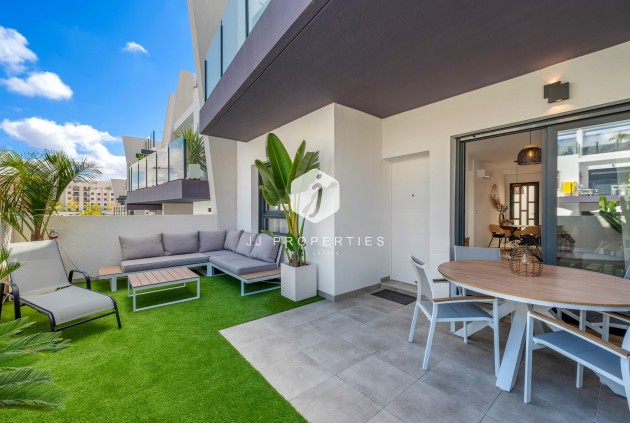 Tweedehands - Appartement / flat -
San Miguel de Salinas - Inland