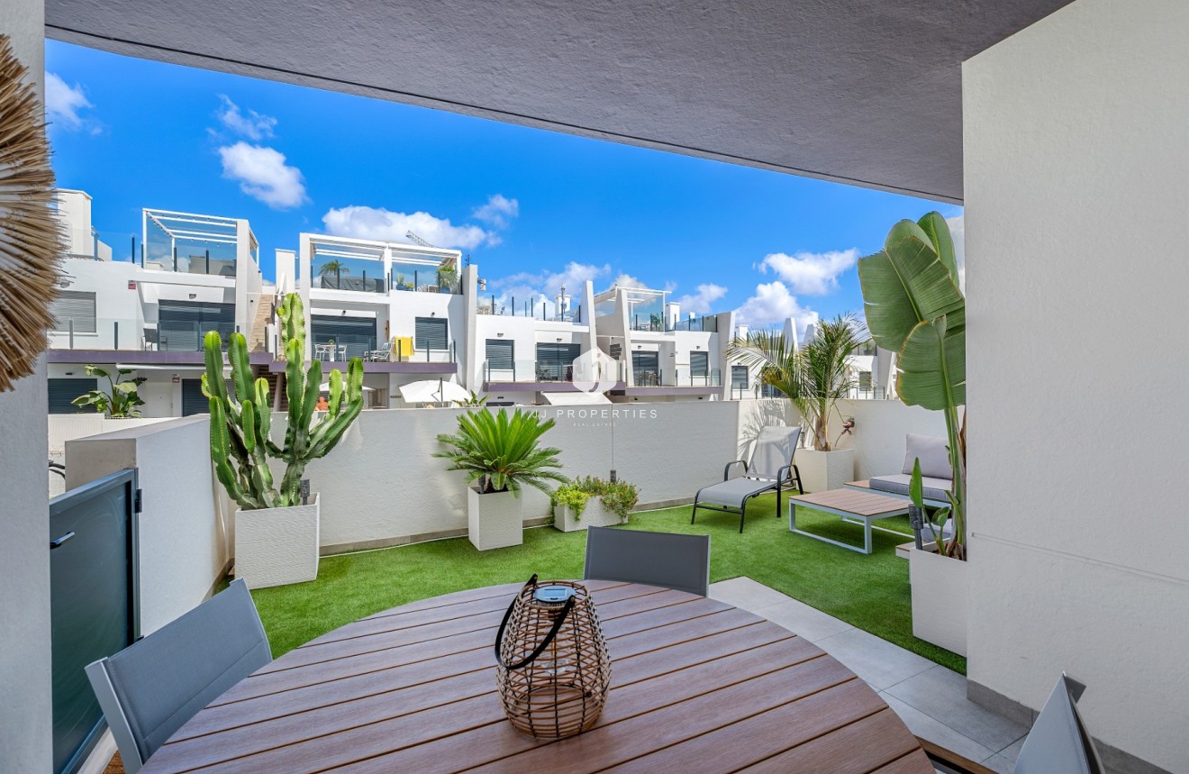 Tweedehands - Appartement / flat -
San Miguel de Salinas - Inland