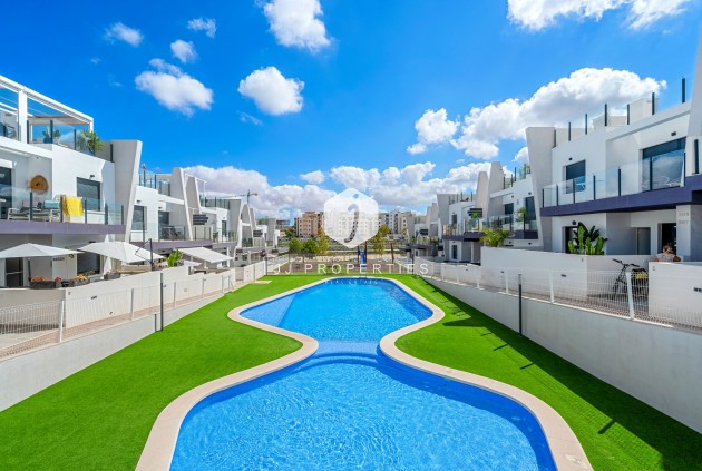 Tweedehands - Appartement / flat -
San Miguel de Salinas - Inland