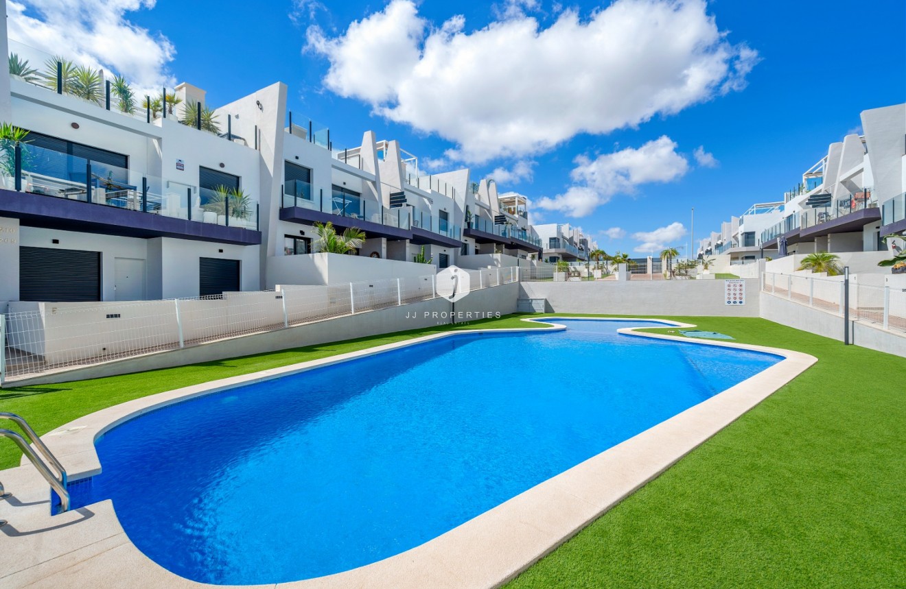 Tweedehands - Appartement / flat -
San Miguel de Salinas - Inland