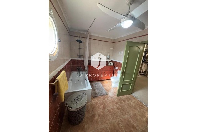 Tweedehands - Landelijk eigendom -
Dolores - Costa Blanca