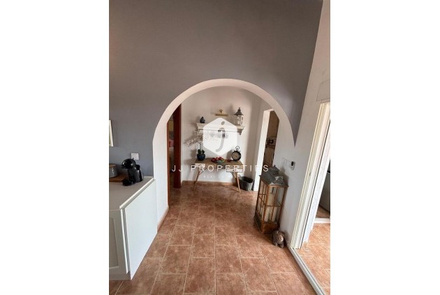 Tweedehands - Landelijk eigendom -
Dolores - Costa Blanca