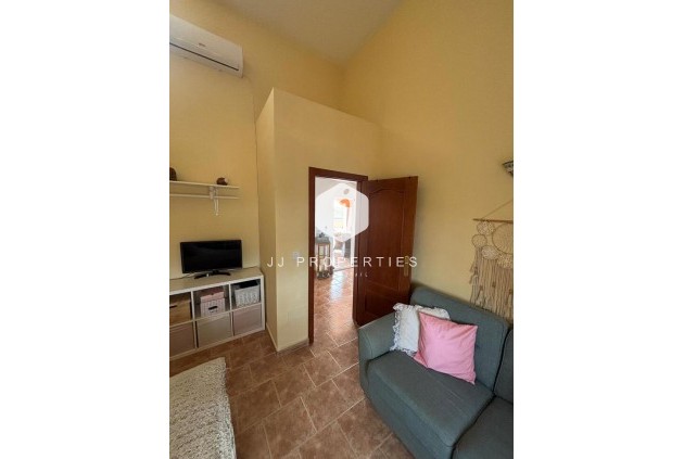 Tweedehands - Landelijk eigendom -
Dolores - Costa Blanca