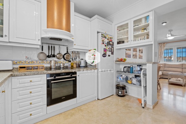 D'occasion - Villa -
Orihuela Costa - Costa Blanca