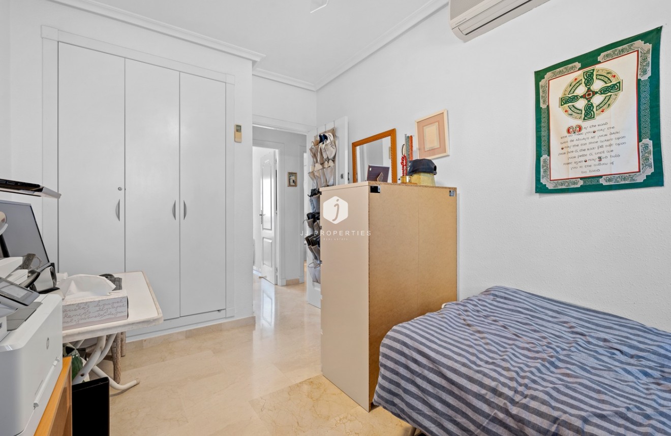 D'occasion - Villa -
Orihuela Costa - Costa Blanca