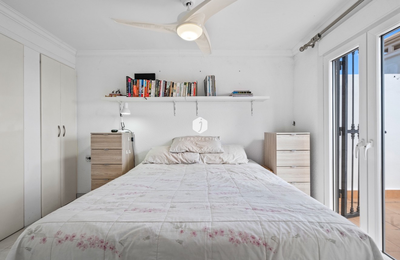 D'occasion - Villa -
Orihuela Costa - Costa Blanca