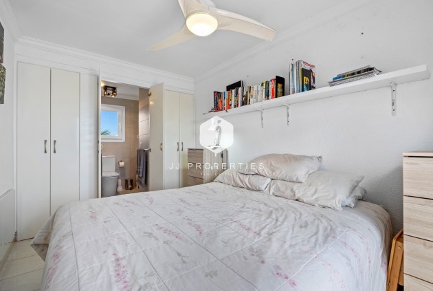 D'occasion - Villa -
Orihuela Costa - Costa Blanca