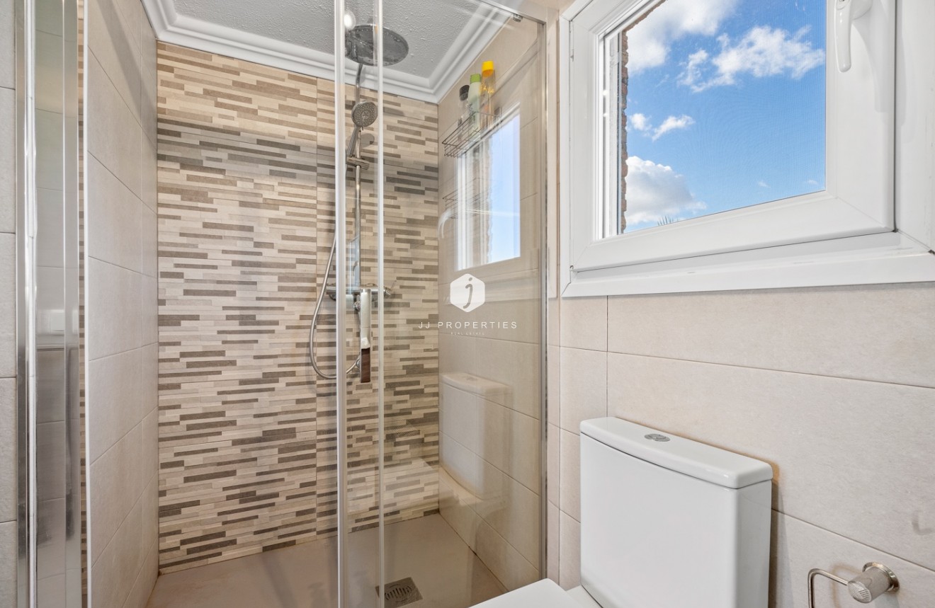 D'occasion - Villa -
Orihuela Costa - Costa Blanca