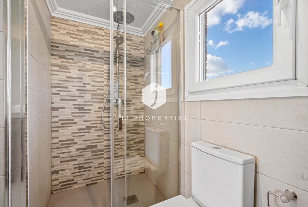 D'occasion - Villa -
Orihuela Costa - Costa Blanca