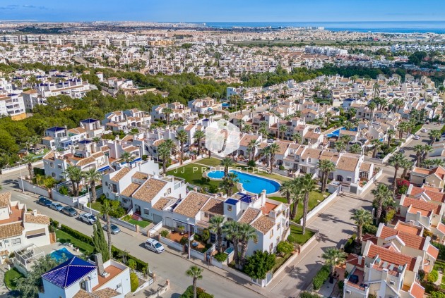 D'occasion - Villa -
Orihuela Costa - Costa Blanca