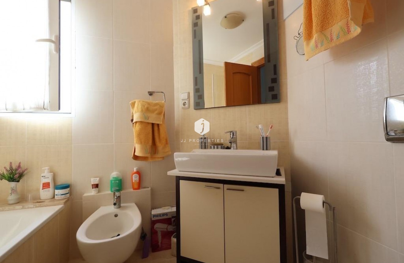 Tweedehands - Penthouse -
Orihuela Costa - Costa Blanca