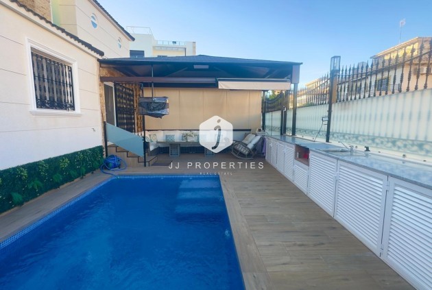 Tweedehands - Chalet -
Orihuela Costa - La Zenia