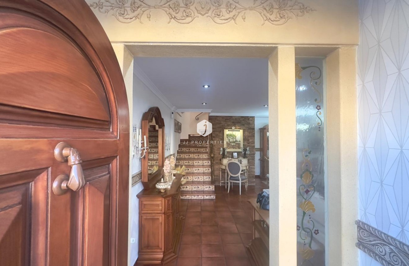 Tweedehands - Chalet -
Orihuela Costa - La Zenia