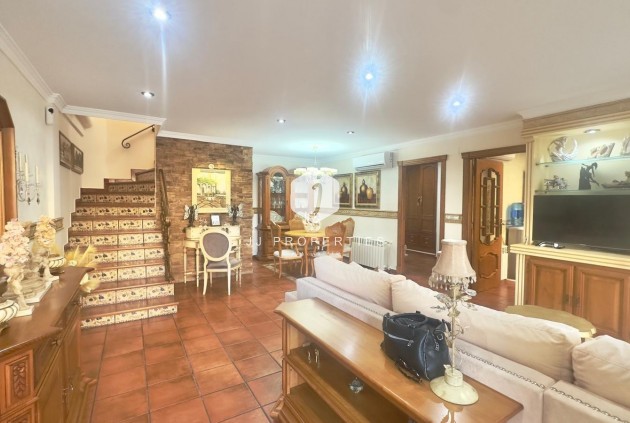 Tweedehands - Chalet -
Orihuela Costa - La Zenia